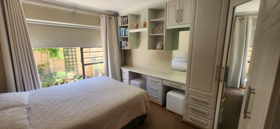 6 Bedroom Property for Sale in Da Nova Western Cape